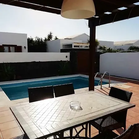 Villa Inolvidable Con Piscina Privada, Wifi, Etc.. Playa Blanca (Lanzarote)